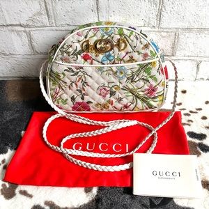 ✨SOLD✨Gucci Floral Crossbody